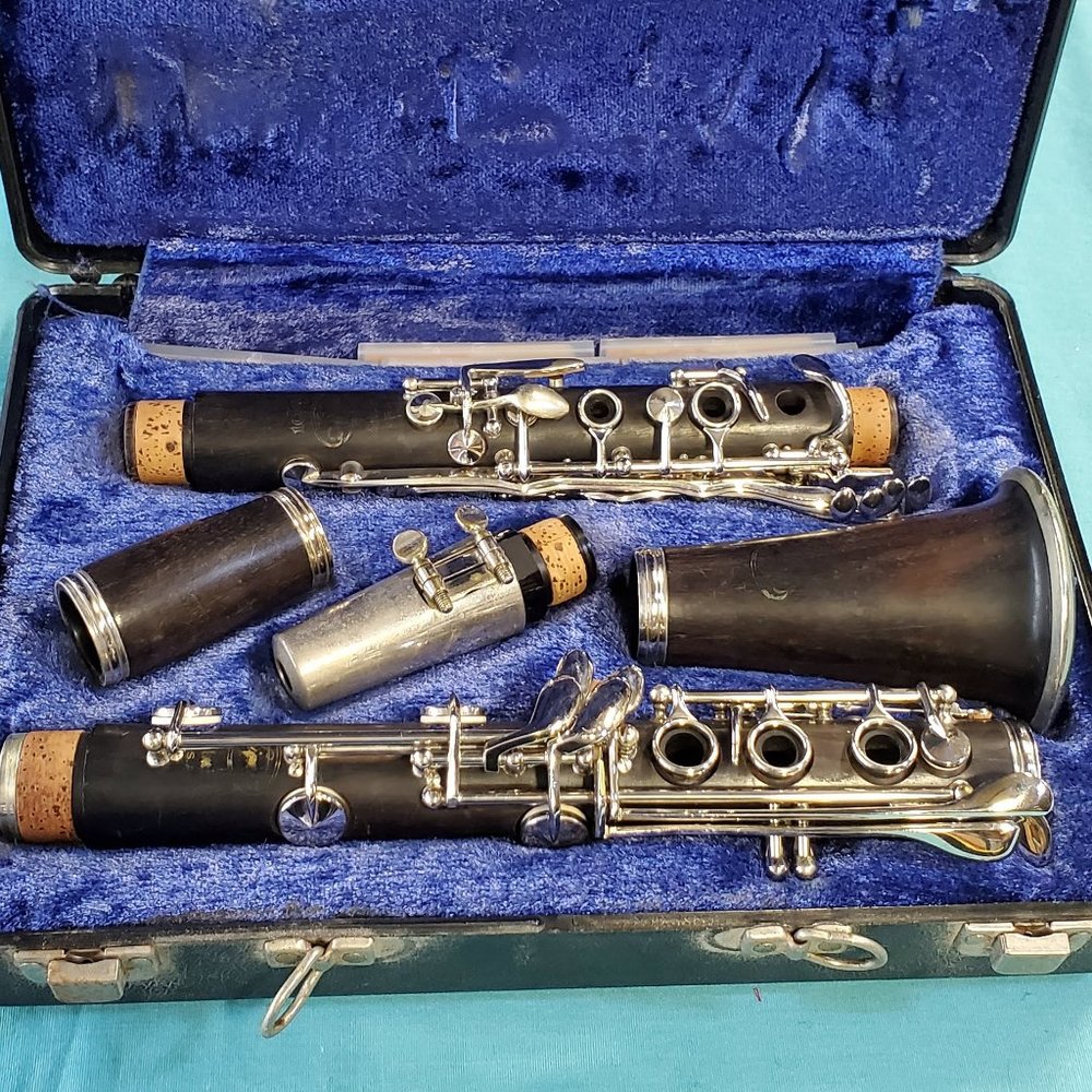Wood Vintage Selmer Clarinet with Case